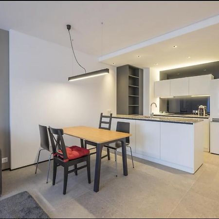 City Apartments - Mall Of Sofia & Metro Station Экстерьер фото