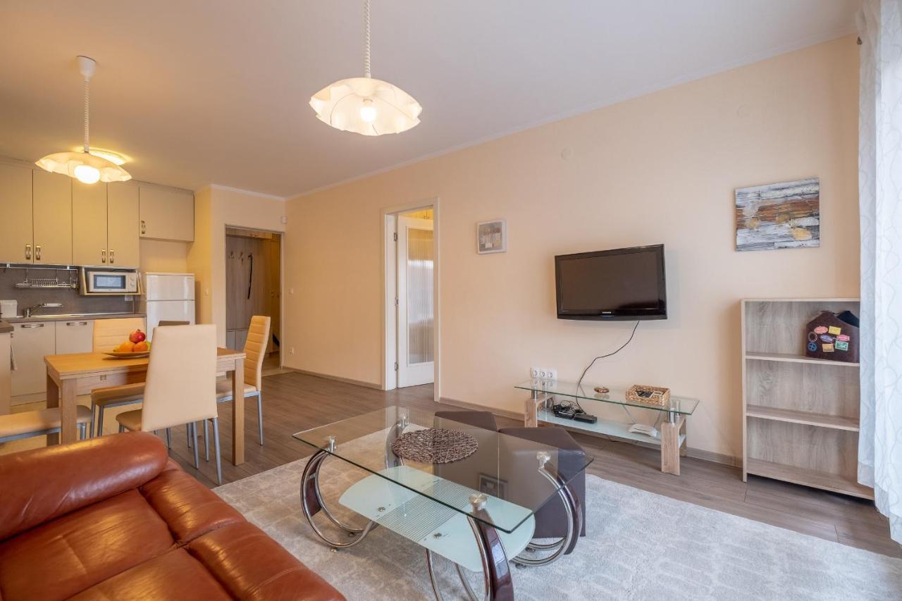 City Apartments - Mall Of Sofia & Metro Station Экстерьер фото