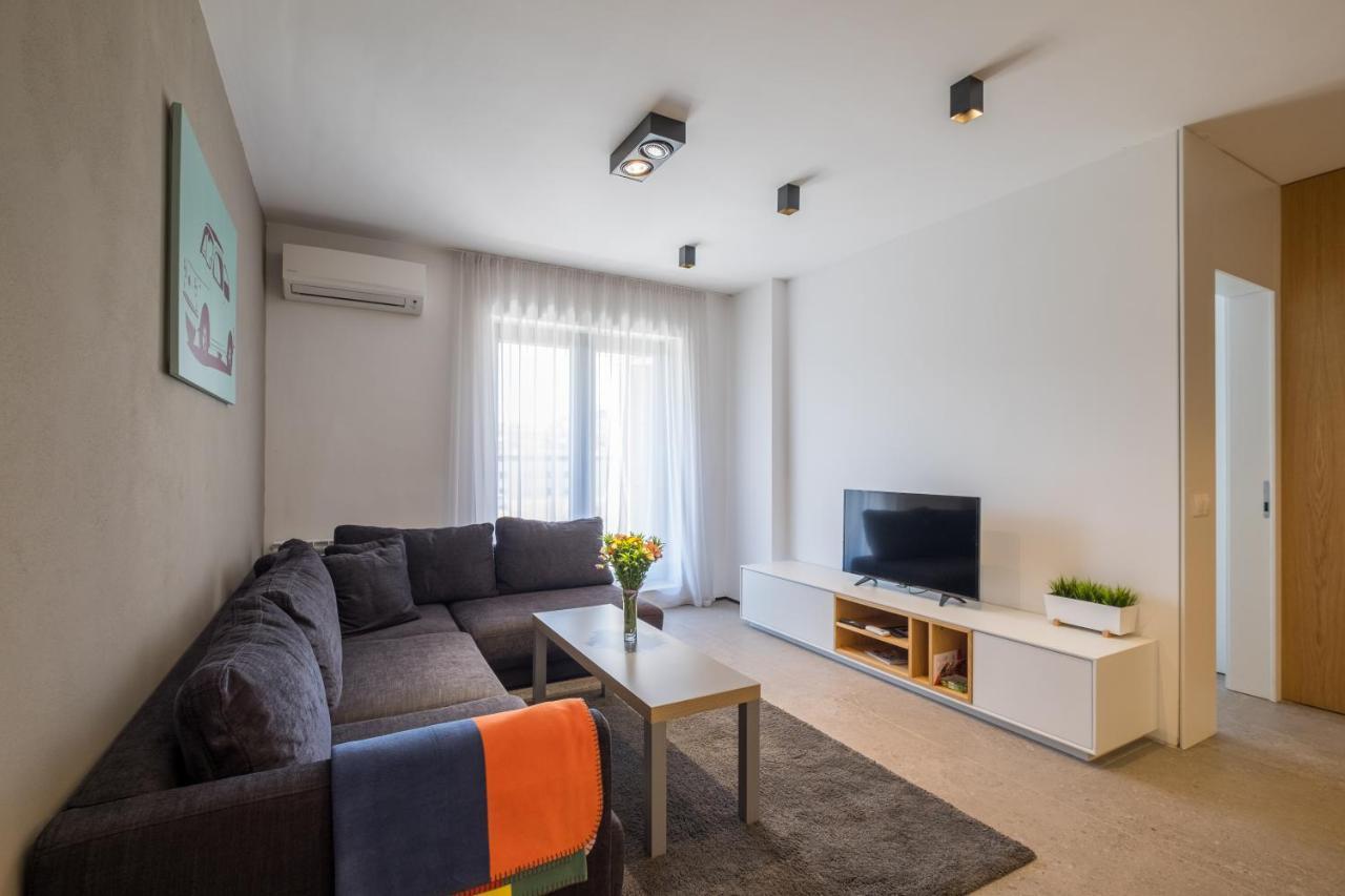 City Apartments - Mall Of Sofia & Metro Station Экстерьер фото