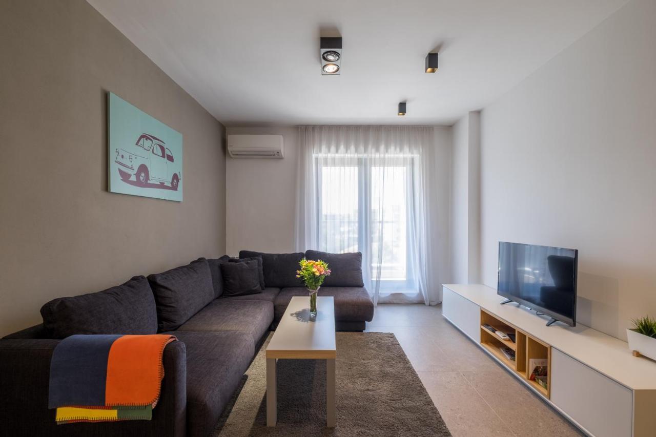 City Apartments - Mall Of Sofia & Metro Station Экстерьер фото